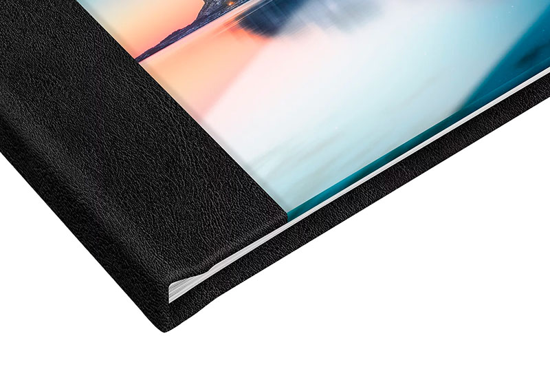 Album photo artistique avec couverture acrylique et finition similicuir